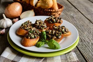 Fried Baguette With Mushrooms