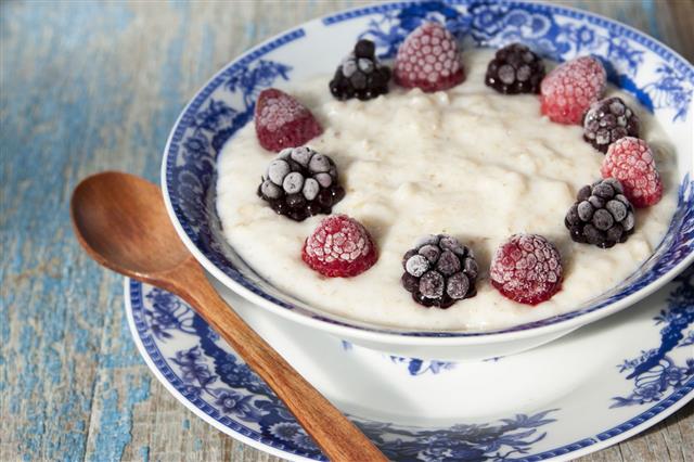 Breakfast Porridge With Raspberries