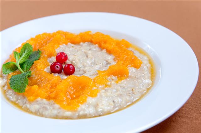 Oatmeal Porridge With Pumpkin Topping