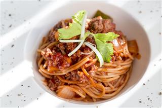 Spaghetti Tomato Sauce With Beef