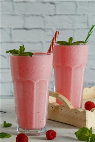 Raspberry Milk Shake