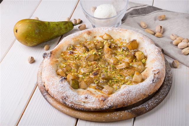 Sweet Pizza With Pears