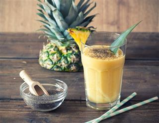 Pineapple Smoothie With Chia Seed