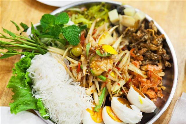 Spicy Thai Salad Som Tum With Eggs