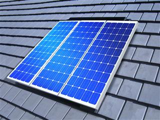Solar Cell Array On Roof