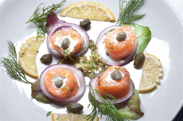 Starter With Salmon Vegetables