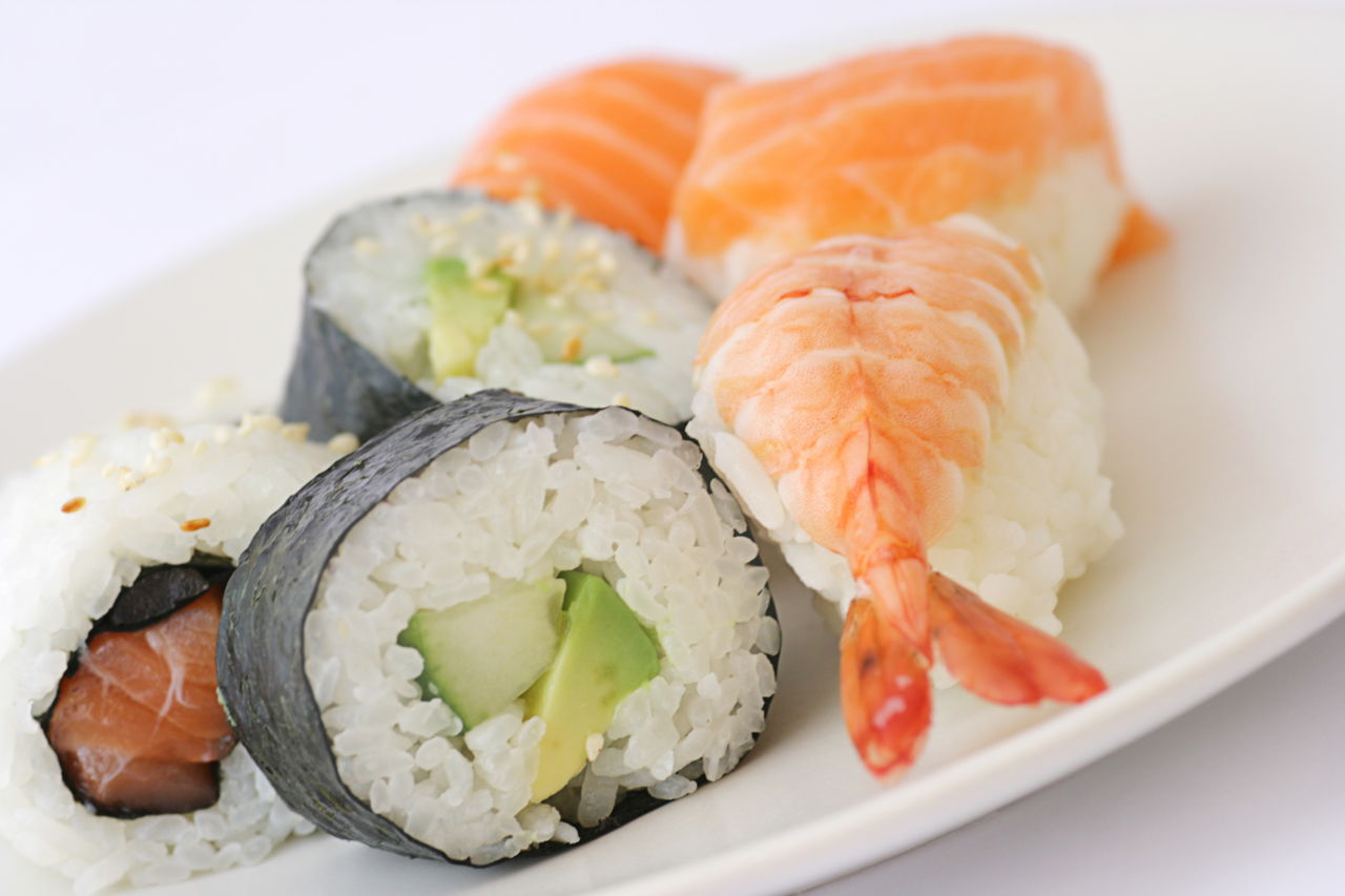 nigiri sushi vs sashimi