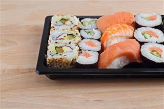 Sushi Pieces