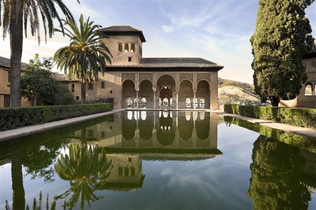 Alhambra Palace With Perfect Reflection