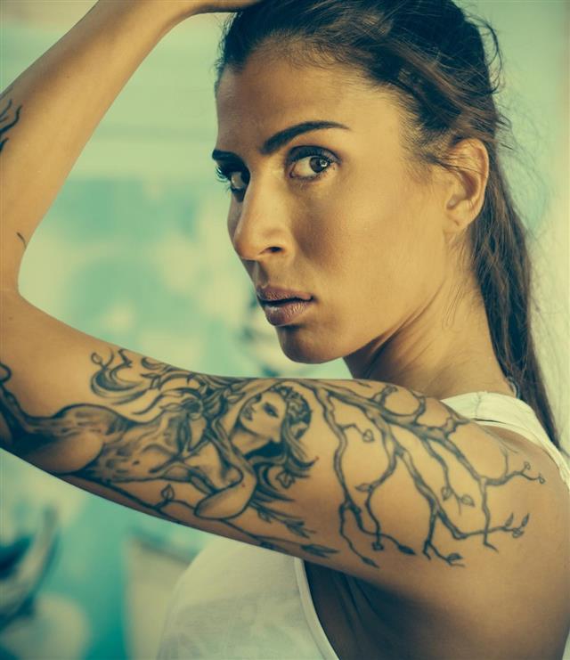 Fitness tattooed woman