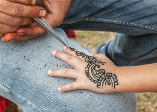 Henna tattoo for little girl