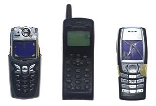 Teléfonos móviles rotos