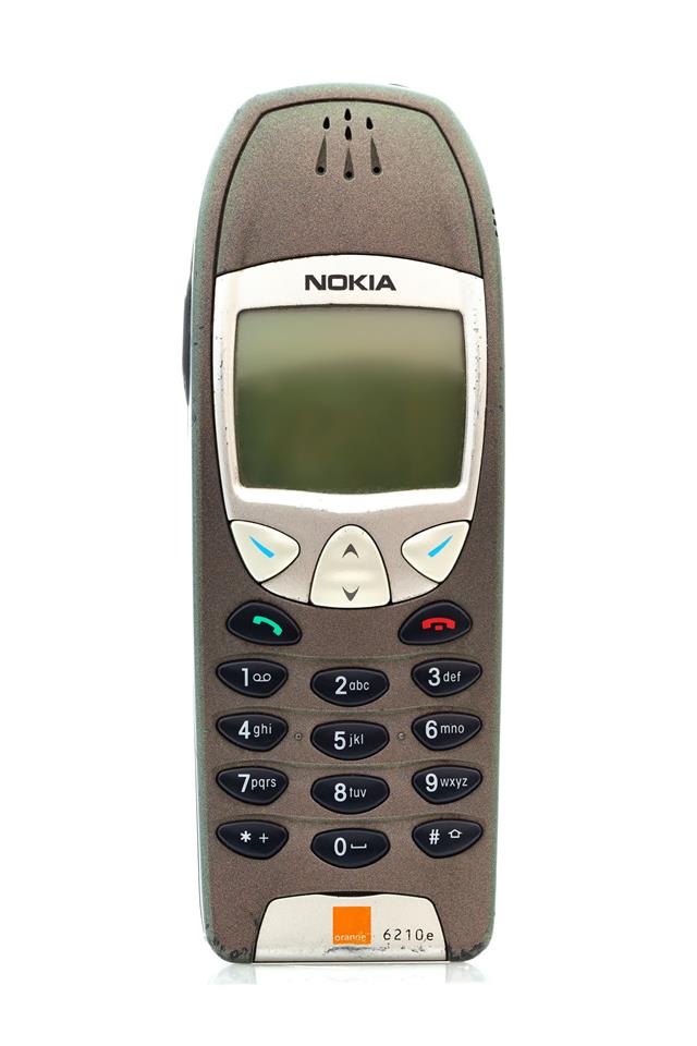 Nokia 6210 Mobile Phone