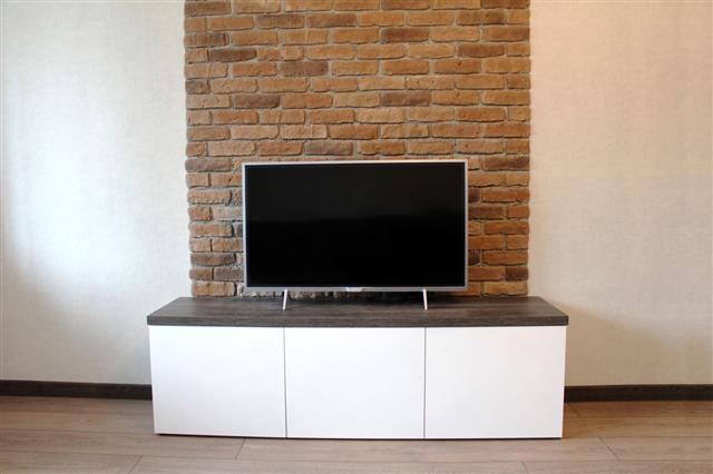 Led Tv On Table