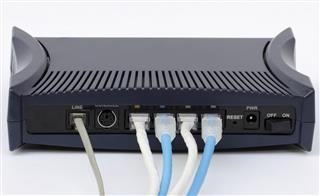 Ethernet switch and router connect Lan