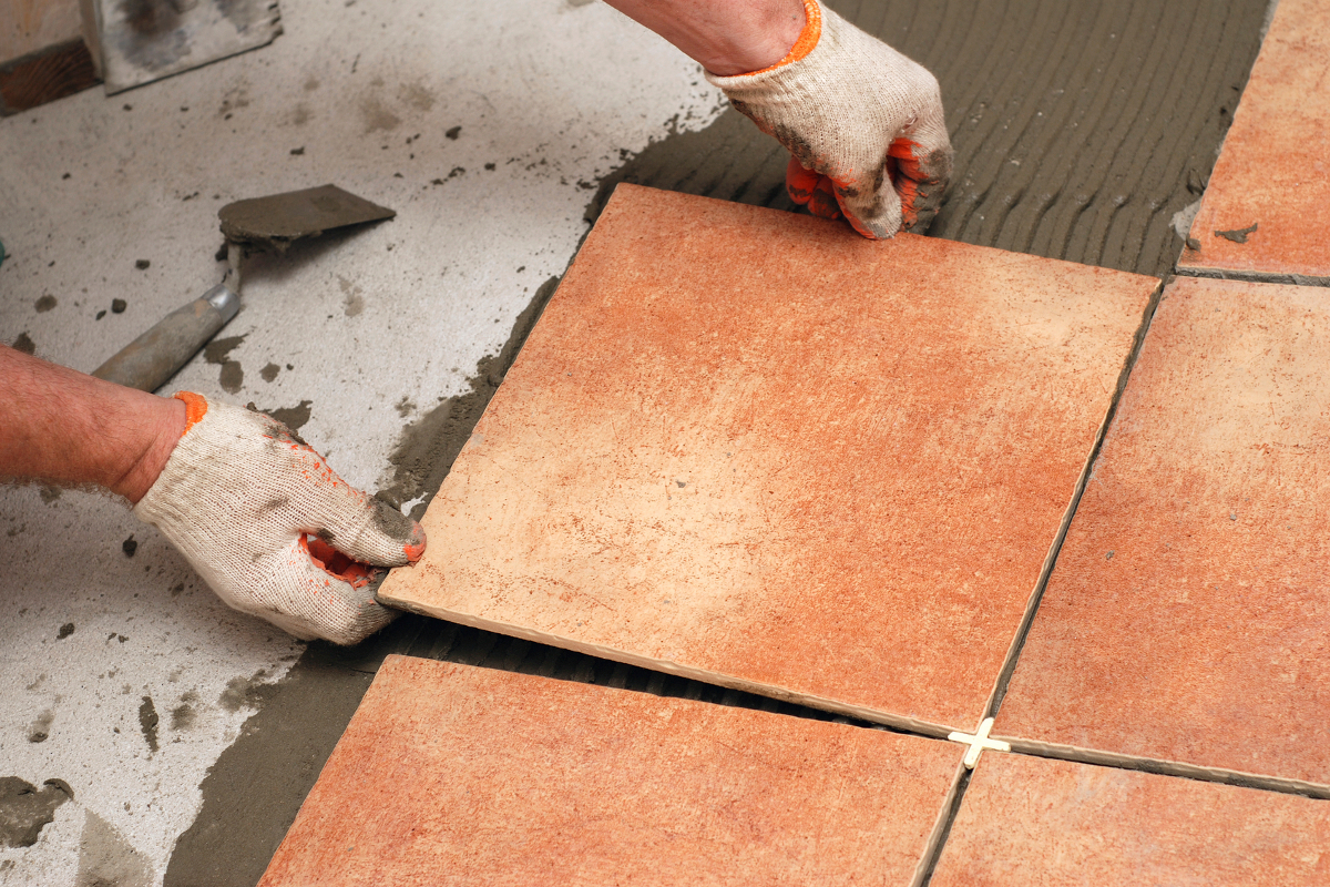Best S To Clean Ceramic Tiles, Pine Sol For Tile Floors