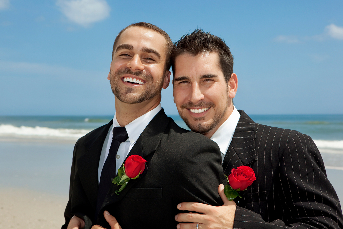 Should gay marriages be legalised