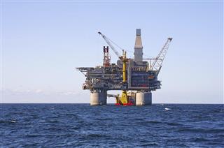 Oil rig sea