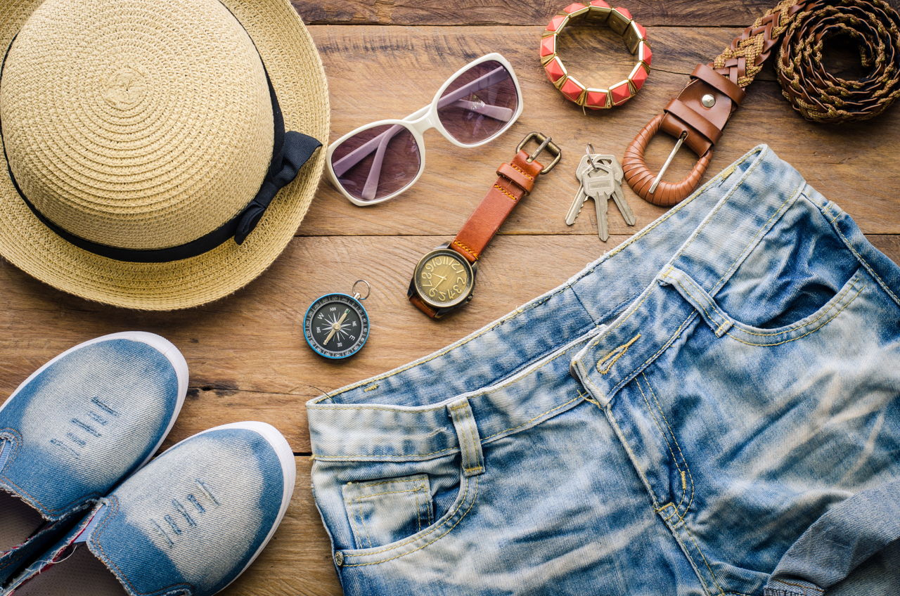 Here's What All You Need to Pack When You Travel By Train - Vacayholics