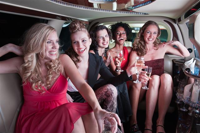 Girls In The Limo