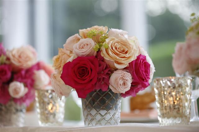 Beautiful Wedding Flower Table Decoration