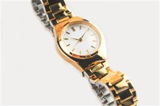 Luxury Gold Women Wristwatch