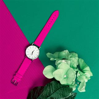 Stylish Watches With Fashionable Accessories