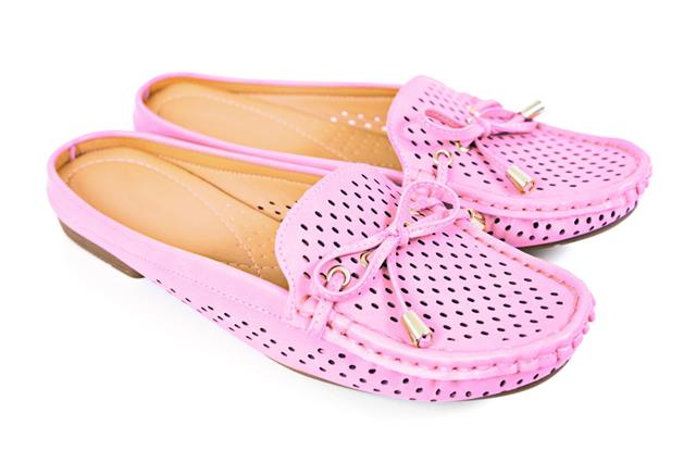 Women Pink Flats Slipper