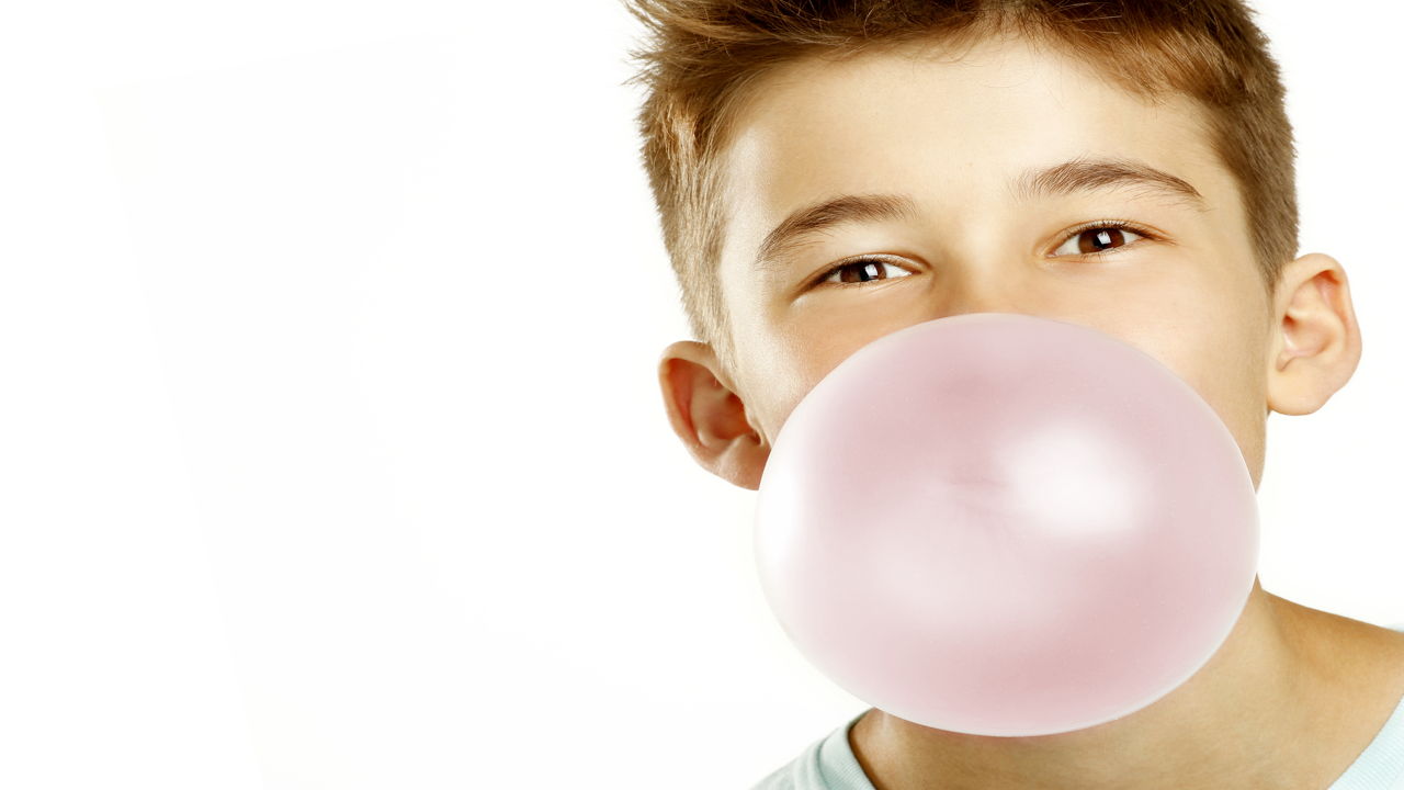 Should Students be Allowed to Chew Gum in Schools?