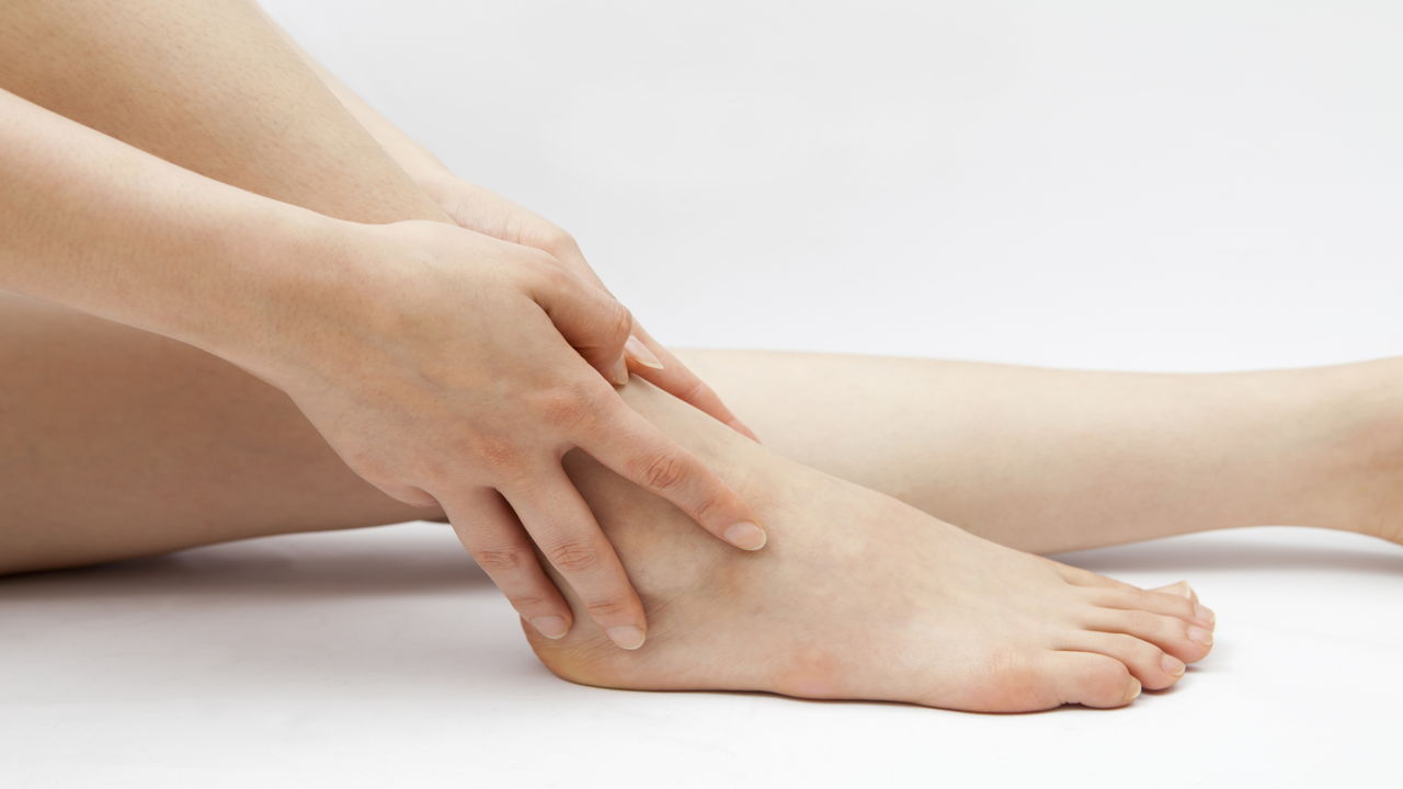 What Causes Swollen Ankles