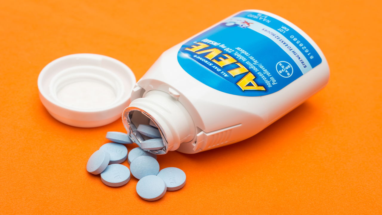 Uses and Side Effects of Naproxen